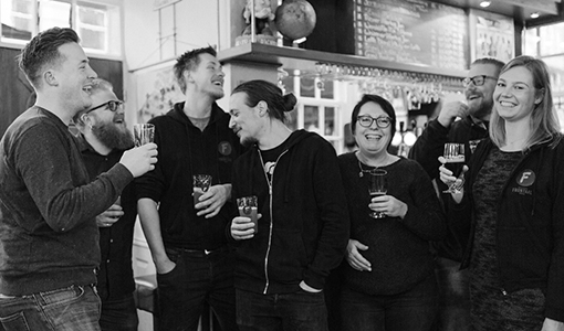 pils-bier-brouwerij-nederland-streekbier-breda-frontaal-foto02 pils-bier-brouwerij-nederland-streekbier-breda-frontaal-foto02