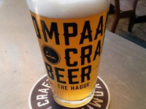 nectar-utrecht-pils-bier-brouwerij-nederland-den-haag-kompaan-sfeer06