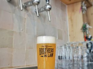 nectar-utrecht-pils-bier-brouwerij-nederland-streekbier-amsterdam-bil-brewing-brothers-in-law-sfeer-05