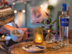 nectar-utrecht-gedistilleerd-producent-nederland-disarono-international-sfeer03